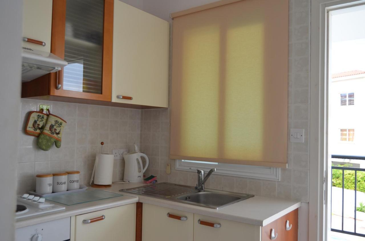 Ithaki Gardens Apartment 107 파포스 외부 사진