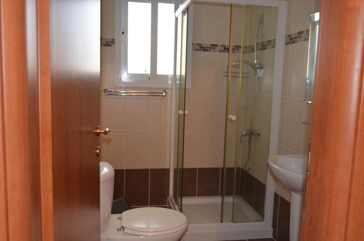 Ithaki Gardens Apartment 107 파포스 외부 사진